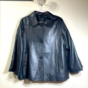 (N3) Identify vintage jacket 100% genuine leather, azimetric cut,‎ women's SZ 10